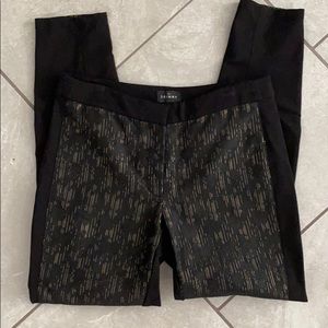 WHBM Black and gold ankle pants